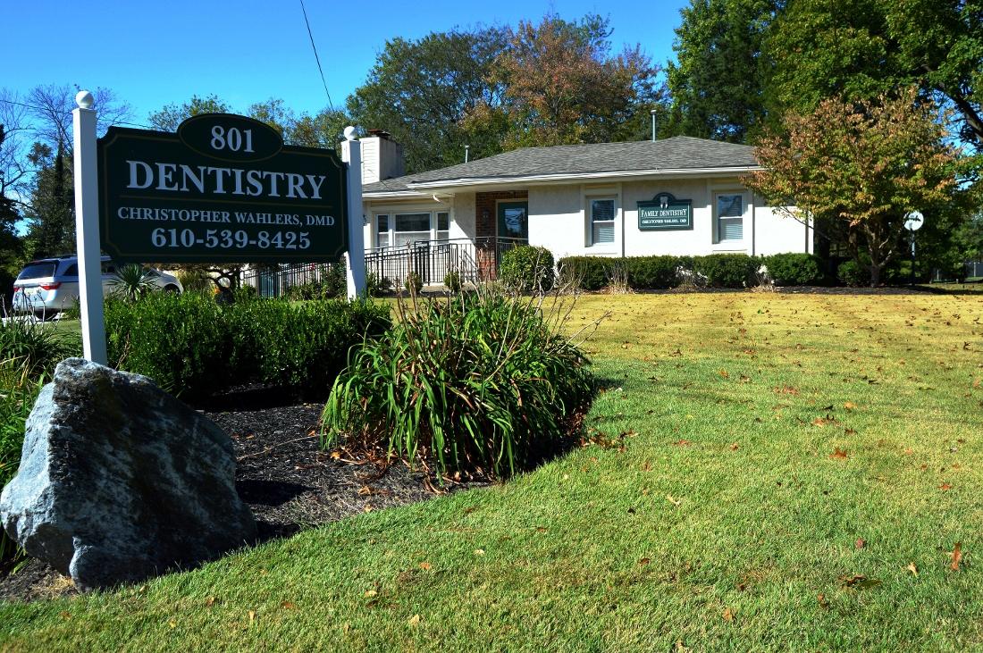 Front of the dental office, view from street